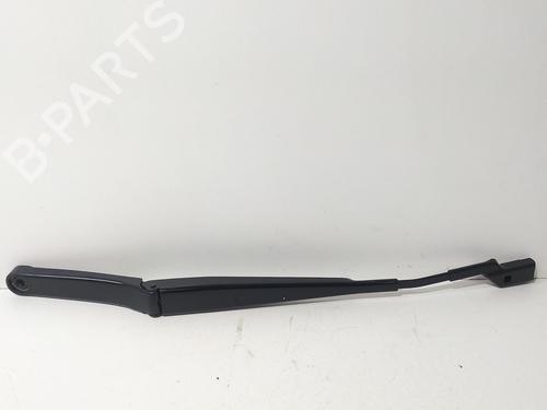 Used Front windshield wiper arm Front windshield wiper arm SEAT IBIZA IV ST (6J8, 6P8) 1.2 TSI (90 hp) 35726341 35726341