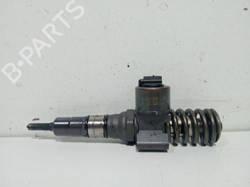 Used Injector SEAT LEON (1P1) 2.0 TDI 16V (140 hp) 30124367