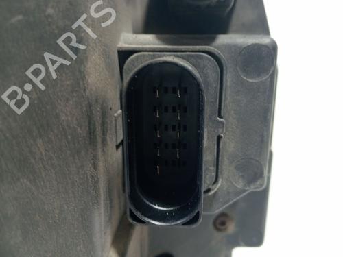 Left headlight VW TRANSPORTER T5 Bus (7HB, 7HJ, 7EB, 7EJ) 2.5 TDI | BP29356719C28 
