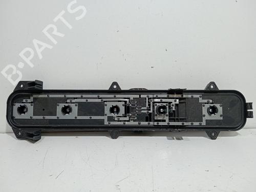 Used Lamp holder IVECO DAILY IV Van 35C13 V, 35C13 V/P, 35S13 V, 35S13 V/P (126 hp) 28136338