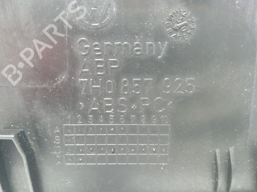Cup/Object holder VW TRANSPORTER T5 Bus (7HB, 7HJ, 7EB, 7EJ) 2.5 TDI | BP29356754I37 