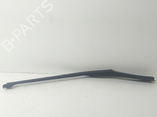 Used Front windshield wiper arm Front windshield wiper arm 36435355 36435355