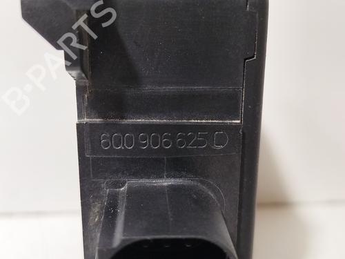 Electronic module SEAT IBIZA III (6L1) 1.9 TDI | BP37155202M83 - Image 7