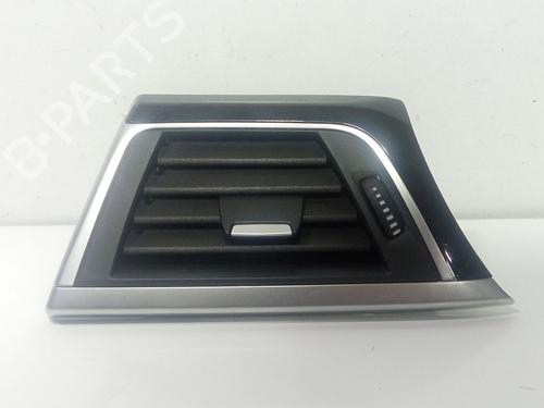 Used Air vent BMW 3 (F30, F80) 318 d (150 hp) 29869913