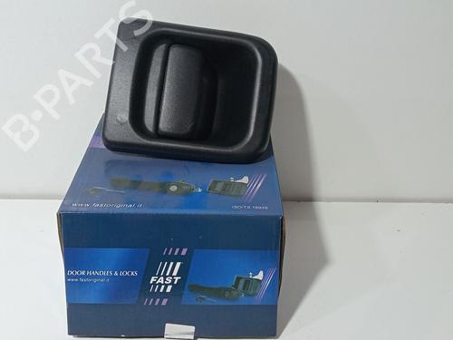 Used Front left exterior door handle RENAULT MASTER II Bus (JD) 2.5 D (80 hp) 26587000