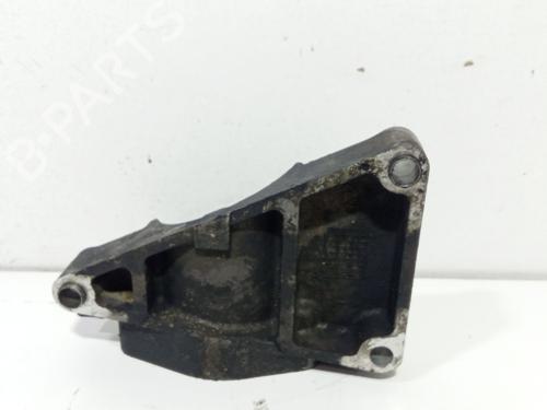 Engine mount OPEL SIGNUM Hatchback (Z03) 1.9 CDTI (F48) | BP29979296M89