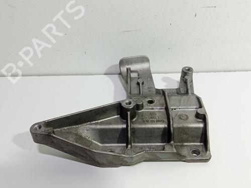 Used Engine mount AUDI A4 B7 Avant (8ED) 2.0 TDI 16V (140 hp) 30124372