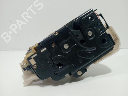 Front left lock VW TRANSPORTER T5 Bus (7HB, 7HJ, 7EB, 7EJ) 2.5 TDI | BP29356705C98 
