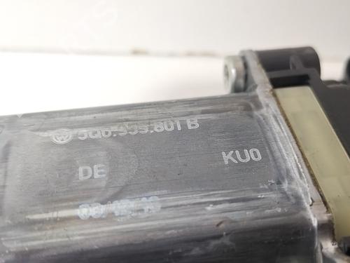 Left front window motor SEAT LEON ST (5F8) 1.0 TSI | BP34439191E21  - Image 6