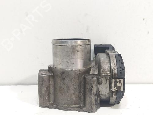 Used Throttle body RENAULT LAGUNA II (BG0/1_) [2001-2007]  31829221