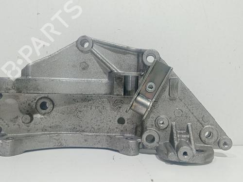 Used Engine mount Engine mount VOLVO V50 (545) 2.0 (146 hp) 40099798 40099798