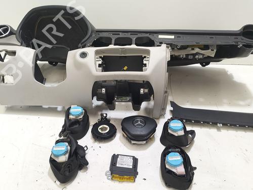 Used Airbag Kit Airbag Kit MERCEDES-BENZ B-CLASS Sports Tourer (W246, W242) B 180 CDI (246.200) (109 hp) 29840159 29840159