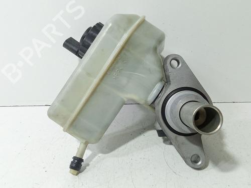 Brake master cylinder VW PASSAT B6 (3C2) 2.0 TDI | BP40150038M77 - Image 4