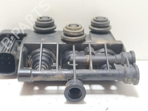 Used Electronic sensor Electronic sensor LAND ROVER DISCOVERY IV (L319) 3.0 SDV6 4x4 (256 hp) 33758490 33758490