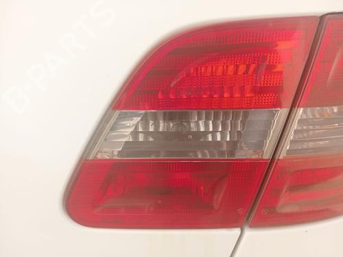 Used Right tailgate light MERCEDES-BENZ B-CLASS Sports Tourer (W245) B 180 CDI (245.207) (109 hp) 21796189