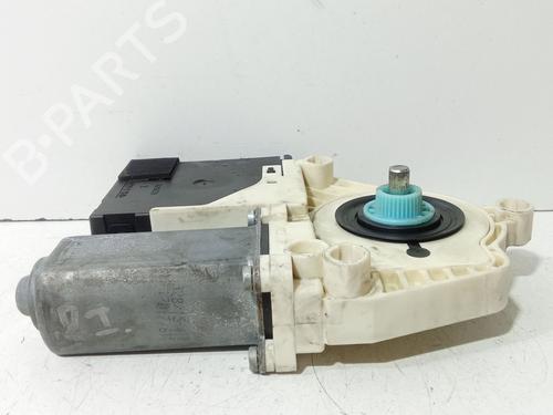 Left front window motor VW PASSAT B6 (3C2) 2.0 TDI | BP40150039E21 - Image 7