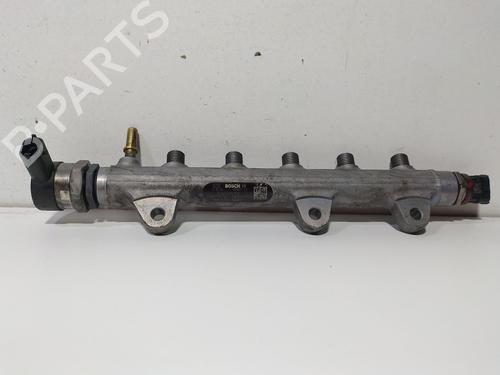 Used Injection rail RENAULT LAGUNA III (BT0/1) 2.0 dCi (BT01, BT08, BT09, BT0E, BT0K, BT12, BT1C, BT1D,... (150 hp) 31595081