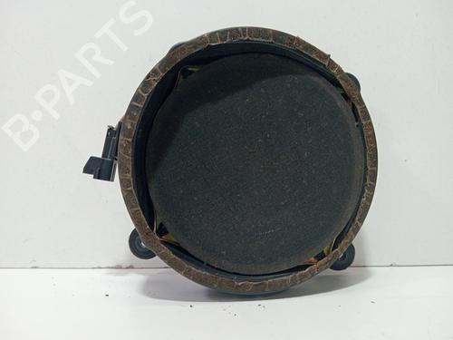 Used Speaker MERCEDES-BENZ M-CLASS (W163) ML 270 CDI (163.113) (163 hp) 24110789