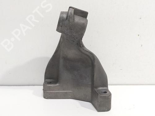 Engine mount MERCEDES-BENZ CLS (C219) | BP31756228M89