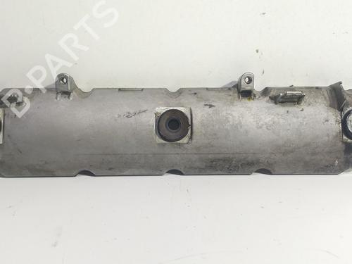 Used Valve cover SUZUKI GRAND VITARA I (FT, HT) 2.0 HDI 110 16V 4x4 (SQ420D, TD83V, JA420WD) (109 hp) 30708895