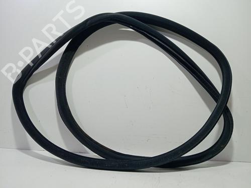 Used Rubber door seal BMW 7 (E65, E66, E67) 745 d (329 hp) 23452313