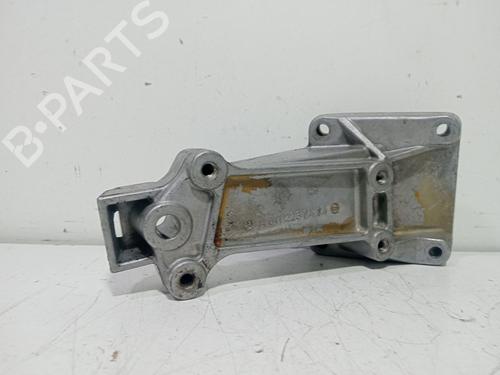 Used Engine mount MERCEDES-BENZ SPRINTER 2-t Van (B901, B902) [1995-2006]  30154055