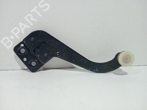 Hinge/Door check strap VW TRANSPORTER T5 Bus (7HB, 7HJ, 7EB, 7EJ) 2.5 TDI | BP29356793C146 