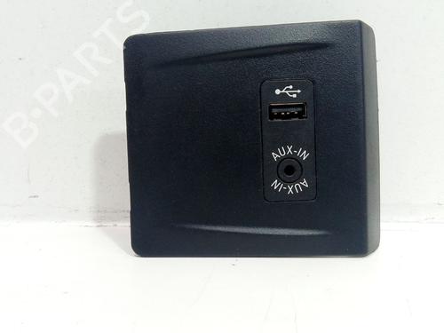 Used Switch BMW 2 Active Tourer (F45) [2013-2021]  26562695