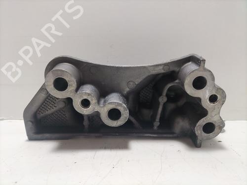 Used Engine mount Engine mount OPEL GRANDLAND / GRANDLAND X (A18, P1UO) 1.5 Turbo D (75) (131 hp) 32449953 32449953