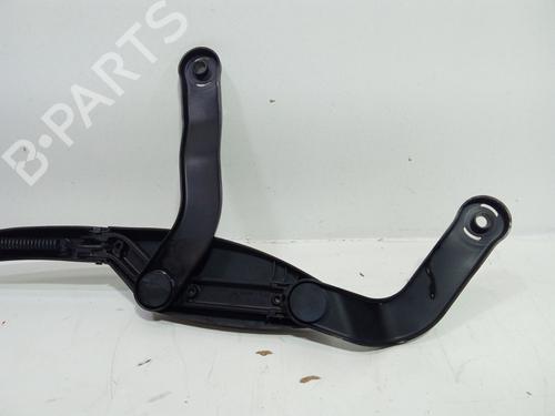 Front windshield wiper arm MERCEDES-BENZ E-CLASS (W211) E 220 CDI (211.006) | BP25795120C143 
