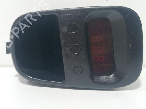 Used Display monitor HYUNDAI H-1 / STAREX Bus (A1) 2.5 CRDi (140 hp) 27241878