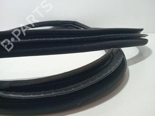 Rubber door seal BMW 7 (E65, E66, E67) 745 d | BP23452313C142 