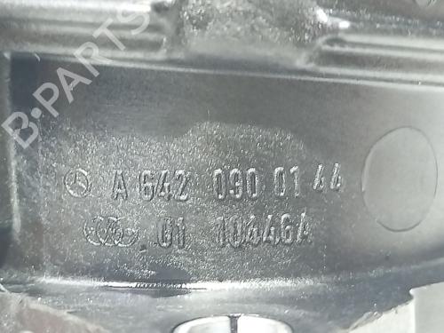 Mass air flow sensor MERCEDES-BENZ C-CLASS (W203) C 220 CDI (203.008) | BP31837316M95 