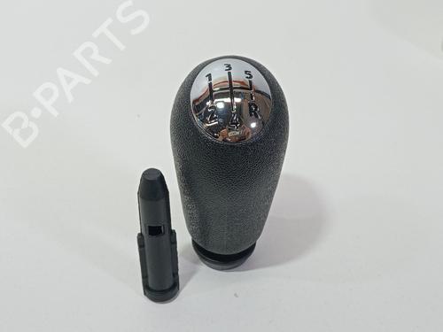 Used Shift knob RENAULT MEGANE II (BM0/1_, CM0/1_) 1.5 dCi (BM02, BM13, BM2A, CM02, CM13) (101 hp) 27311145