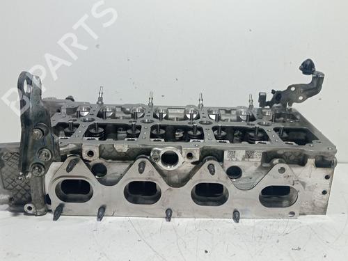 Used Cylinder head MERCEDES-BENZ VITO Van (W638) 110 CDI 2.2 (638.094) (102 hp) 30368616