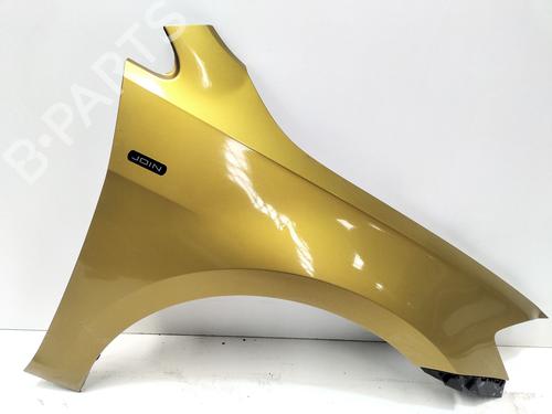 Guarda-lamas direito Guarda-lamas direito VW GOLF VII (5G1, BQ1, BE1, BE2) 1.6 TDI (115 hp) 36077129 36077129