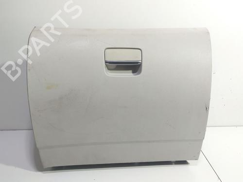 Used Glove box MERCEDES-BENZ B-CLASS Sports Tourer (W246, W242) B 180 CDI (246.200) (109 hp) 30598208