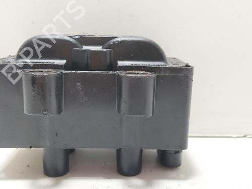 Used Ignition coil Ignition coil RENAULT CLIO II (BB_, CB_) 1.2 (BB0A, BB0F, BB10, BB1K, BB28, BB2D, BB2H, CB0A,... (58 hp) 33268615 33268615