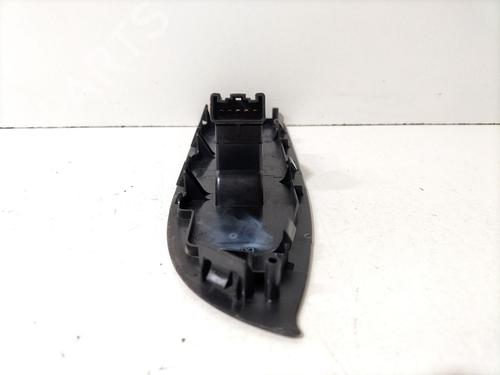 Right front window switch SUZUKI GRAND VITARA II (JT, TE, TD) 1.9 DDiS All-wheel Drive (JT419, TD44, JB419WD, JB419XD,... | BP36702571I26 - Image 8