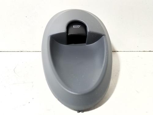 Right front window switch IVECO DAILY III Van | BP38616960I26 - Image 3