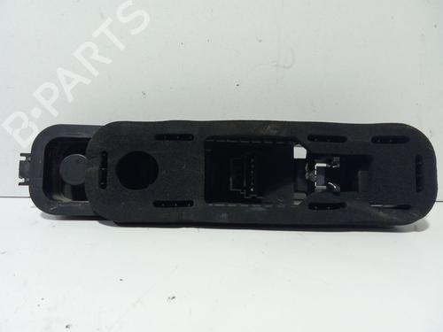 Lampeholder Lampeholder NISSAN PRIMASTAR Bus (X83) [2001-2026] 35919509 35919509