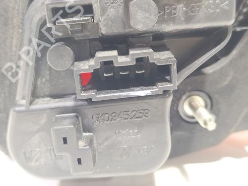 Left tailgate light VW GOLF VI (5K1) 1.6 TDI | BP22750607C79 