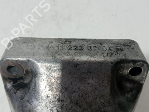 Engine mount MERCEDES-BENZ E-CLASS (W211) E 220 CDI (211.006) | BP30111363M89