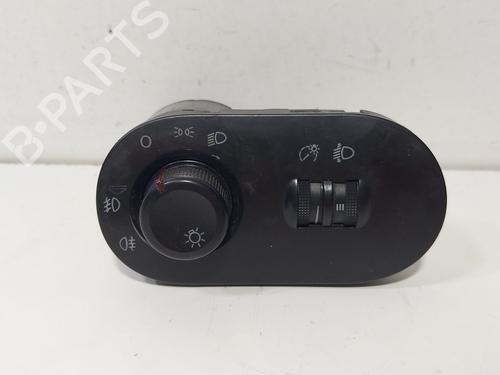Used Headlight switch SEAT IBIZA III (6L1) 1.4 16V (100 hp) 31829224