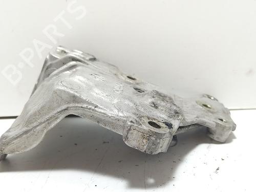 Used Engine mount Engine mount PEUGEOT 407 (6D_) 1.6 HDi 110 (6D9HZC, 6D9HYC) (109 hp) 33399212 33399212