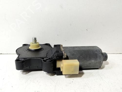 Right front window motor BMW 3 Coupe (E46) 318 Ci | BP37667268E20 - Image 3