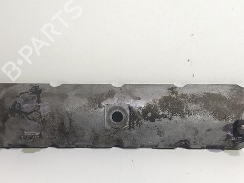 Used Valve cover RENAULT CLIO II (BB_, CB_) 1.9 dTi (B/CB0U) (80 hp) 30733687