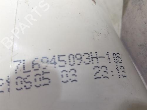 Left tailgate light VW TOUAREG (7LA, 7L6, 7L7) 3.0 V6 TDI | BP31310735C79 