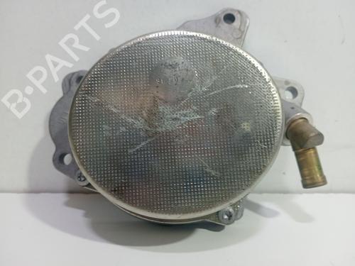 Used Vacuum pump VW GOLF V (1K1) 2.0 TDI (170 hp) 30699561