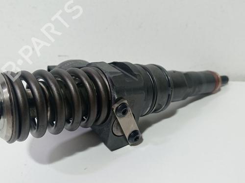 Injector VW GOLF V (1K1) 1.9 TDI 4motion | BP30104142M100
